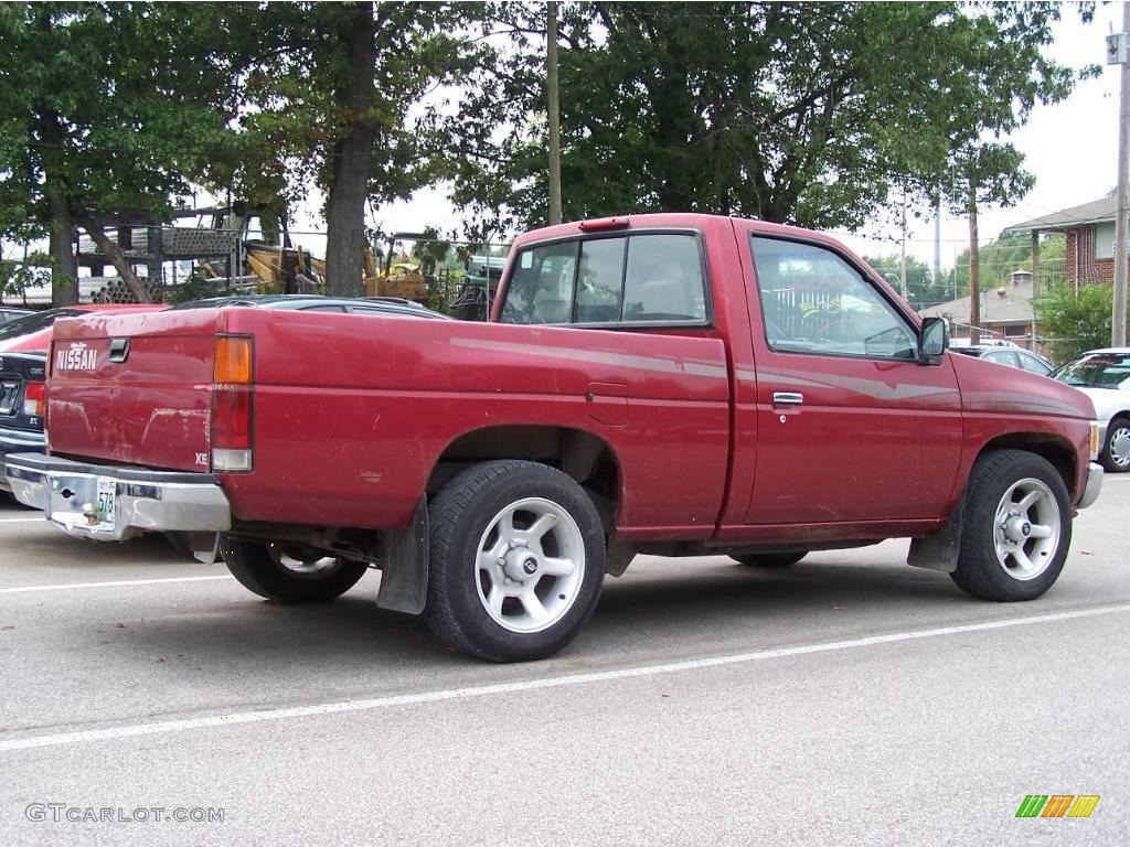 1997 Hardbody Truck XE Regular Cab - Aztec Red / Dark Gray photo #2
