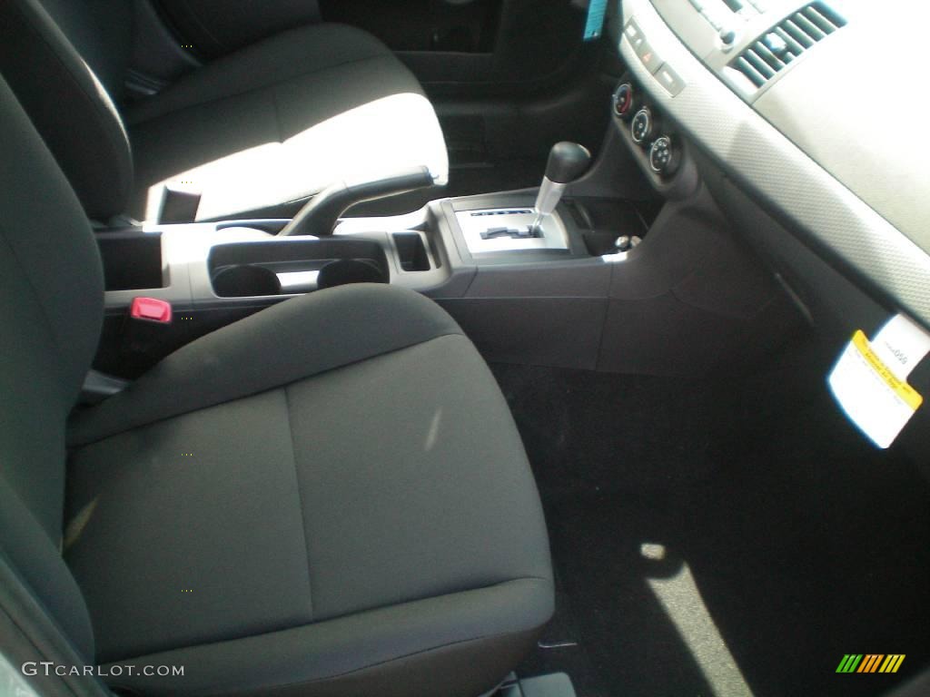 2010 Lancer DE - Apex Silver Metallic / Black photo #22