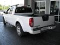 Avalanche White - Frontier LE Crew Cab Photo No. 6