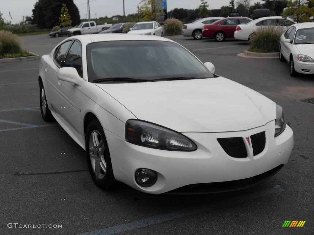 2006 Grand Prix GT Sedan - Ivory White / Ebony photo #4