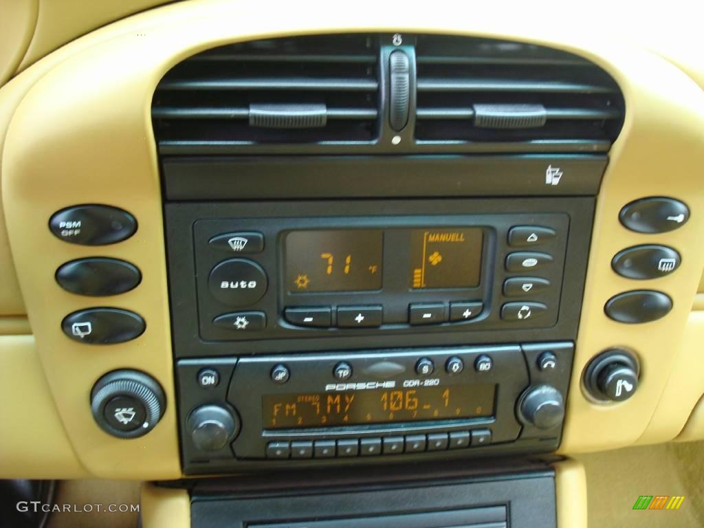 2002 Porsche 911 Carrera 4S Coupe Controls Photo #17779088