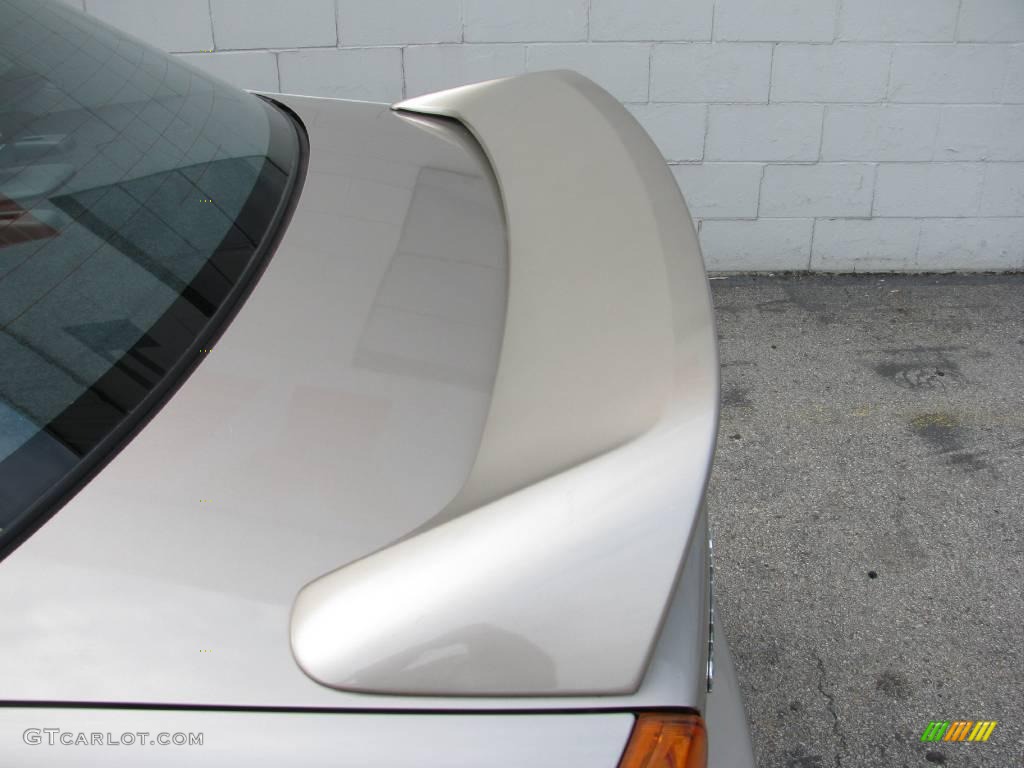 2005 Aerio S Sedan - Cool Beige Metallic / Black photo #3