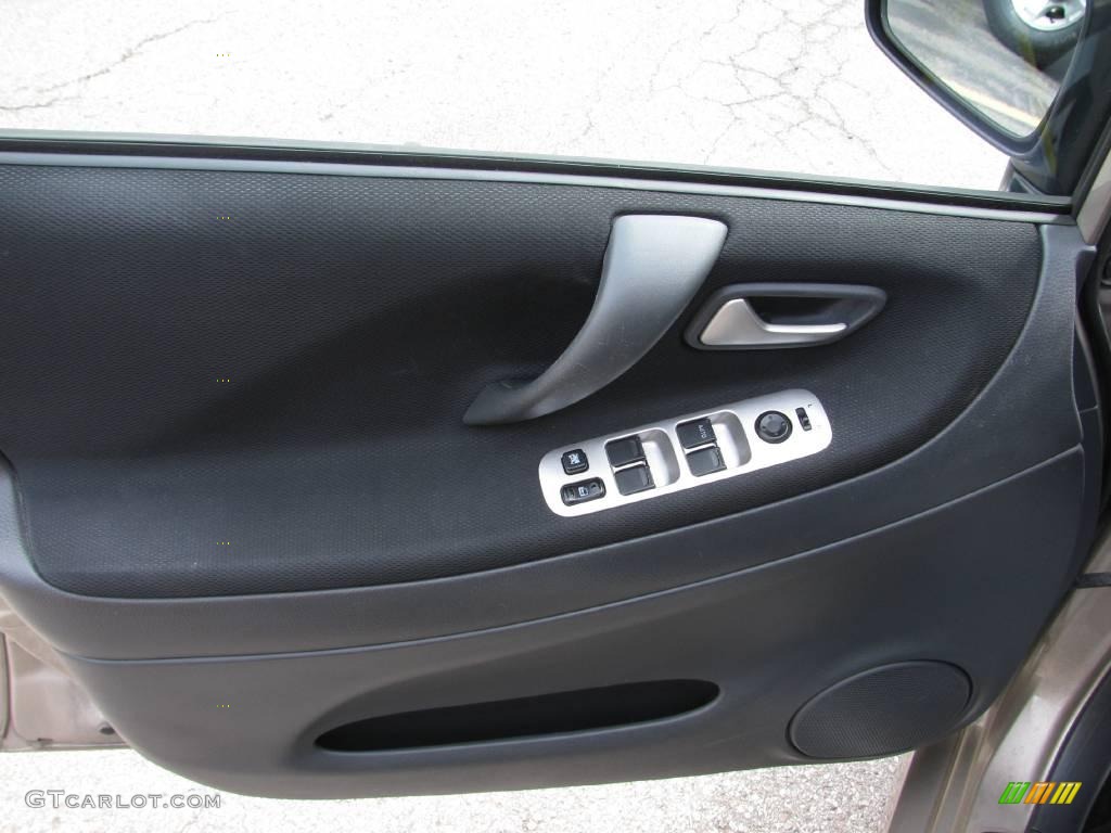 2005 Aerio S Sedan - Cool Beige Metallic / Black photo #8