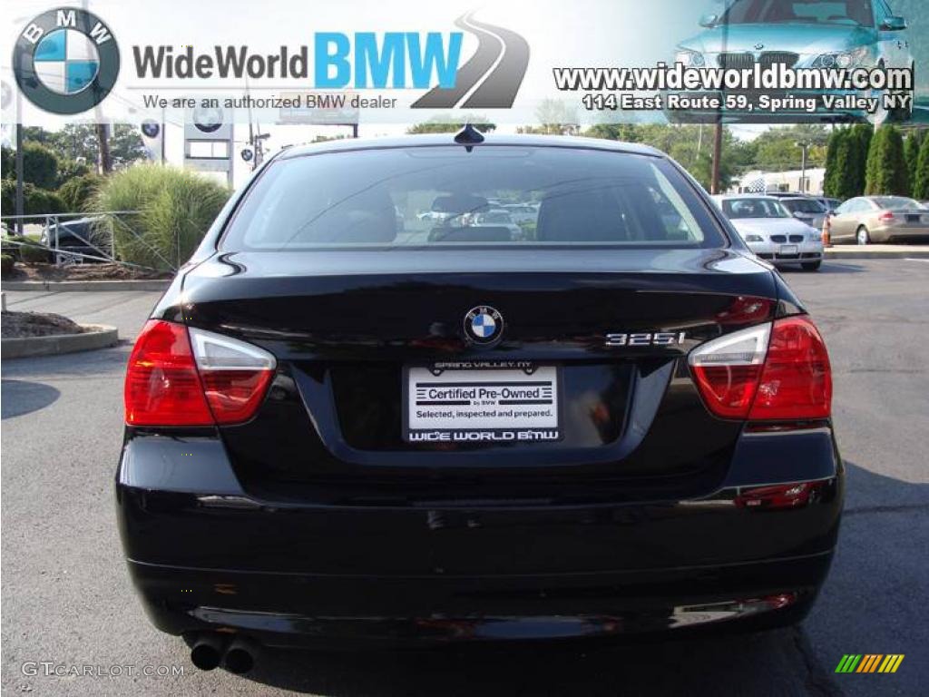 2006 3 Series 325i Sedan - Jet Black / Black photo #5