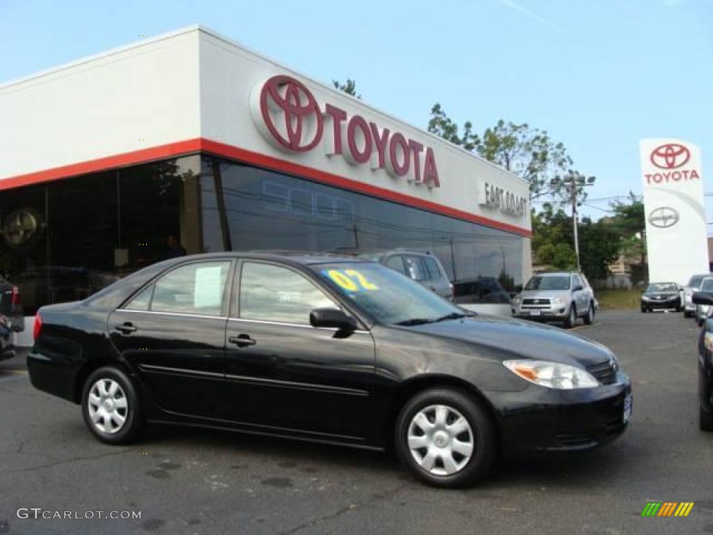 2002 Camry LE - Black / Taupe photo #1