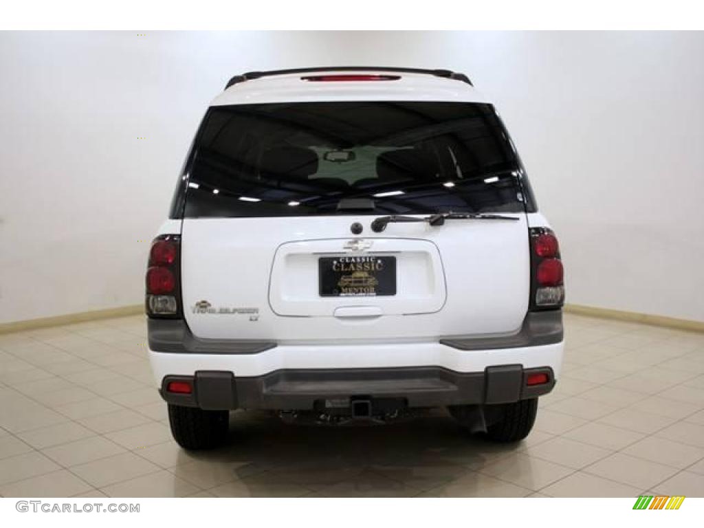 2005 TrailBlazer EXT LT 4x4 - Summit White / Ebony photo #6