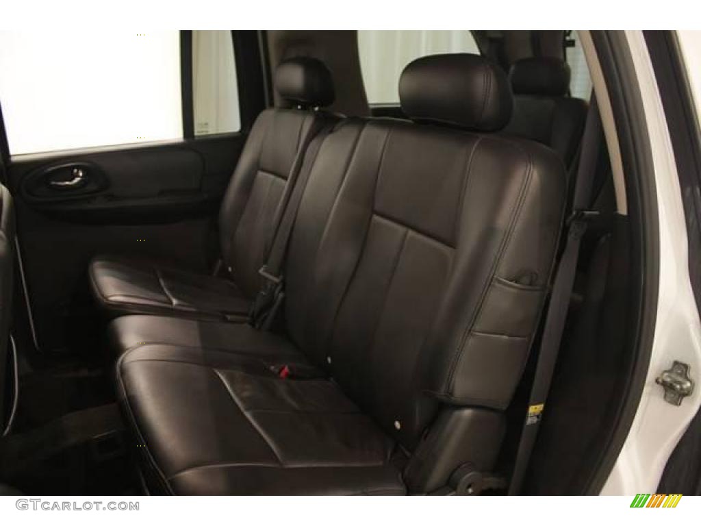 2005 TrailBlazer EXT LT 4x4 - Summit White / Ebony photo #19