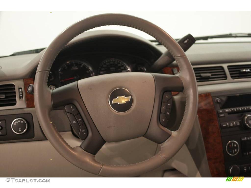 2007 Tahoe LT 4x4 - Summit White / Light Cashmere/Ebony photo #10