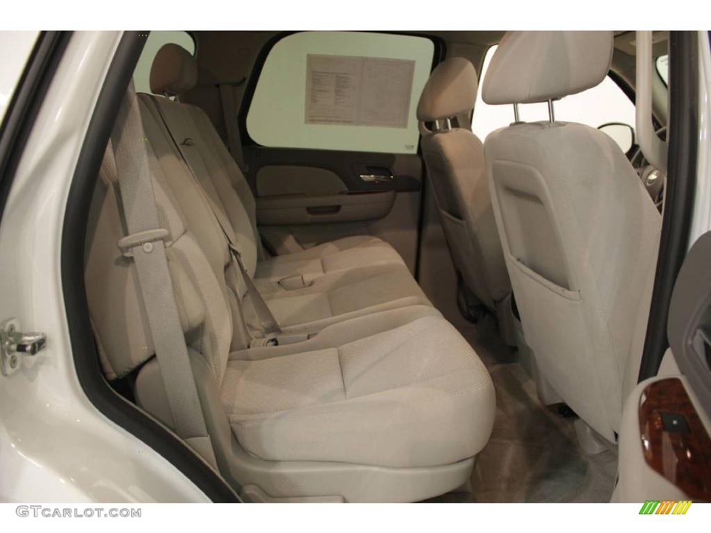2007 Tahoe LT 4x4 - Summit White / Light Cashmere/Ebony photo #15