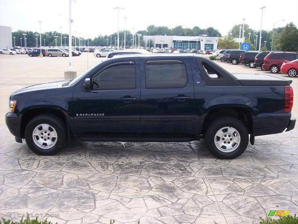 2007 Avalanche LT 4WD - Dark Blue Metallic / Dark Titanium/Light Titanium photo #4