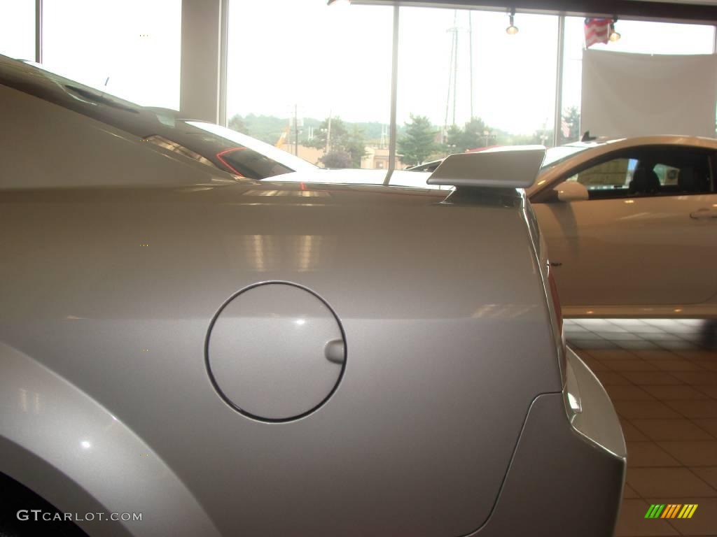 2006 Mustang GT Premium Coupe - Satin Silver Metallic / Dark Charcoal photo #7