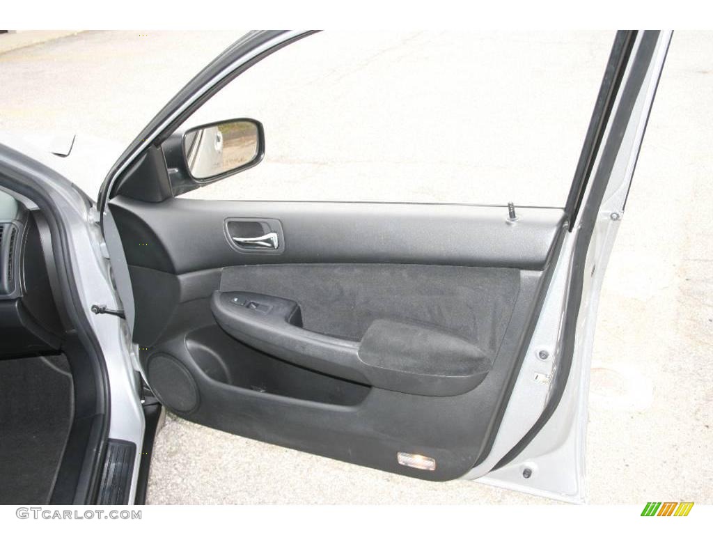 2006 Accord LX Sedan - Alabaster Silver Metallic / Black photo #14
