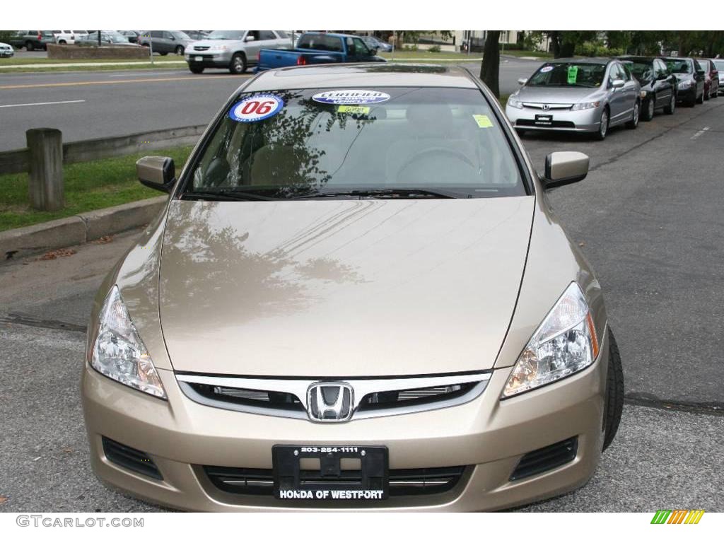 2006 Accord EX Sedan - Desert Mist Metallic / Ivory photo #2