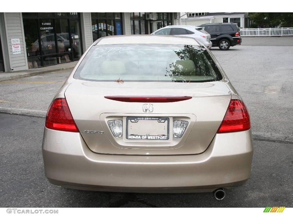 2006 Accord EX Sedan - Desert Mist Metallic / Ivory photo #6