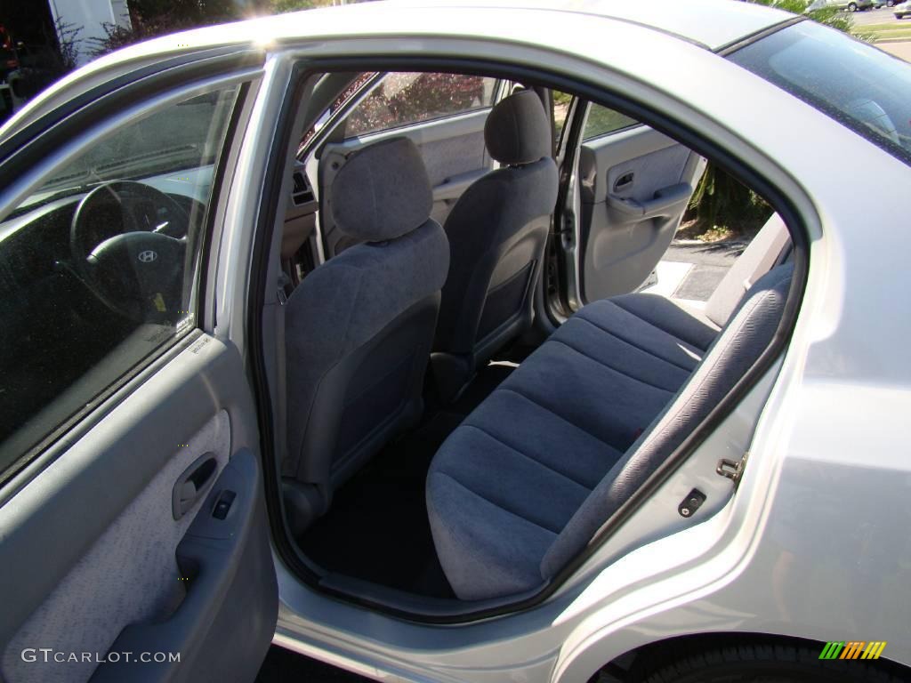 2006 Elantra GLS Sedan - Sterling Silver / Gray photo #10