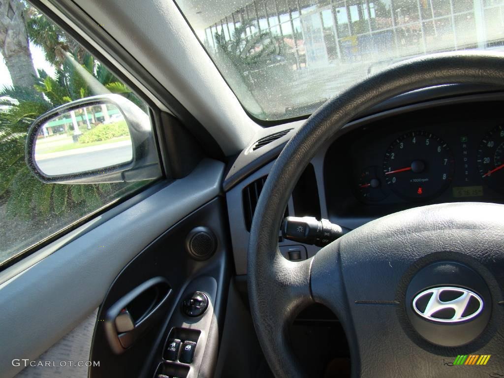 2006 Elantra GLS Sedan - Sterling Silver / Gray photo #16