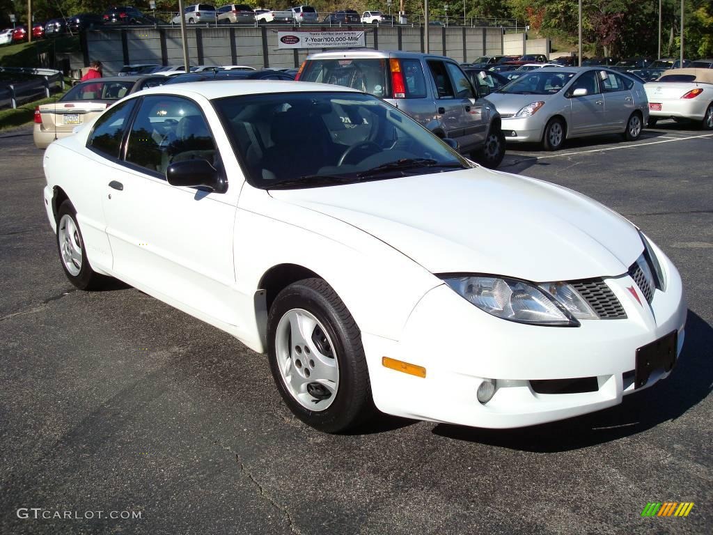 2003 Sunfire  - Summit White / Graphite photo #6