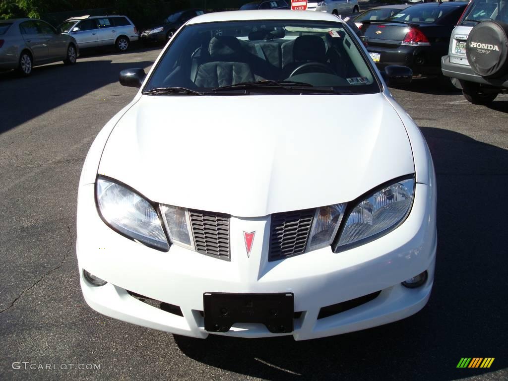 2003 Sunfire  - Summit White / Graphite photo #7