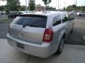 2008 Bright Silver Metallic Dodge Magnum   photo #6