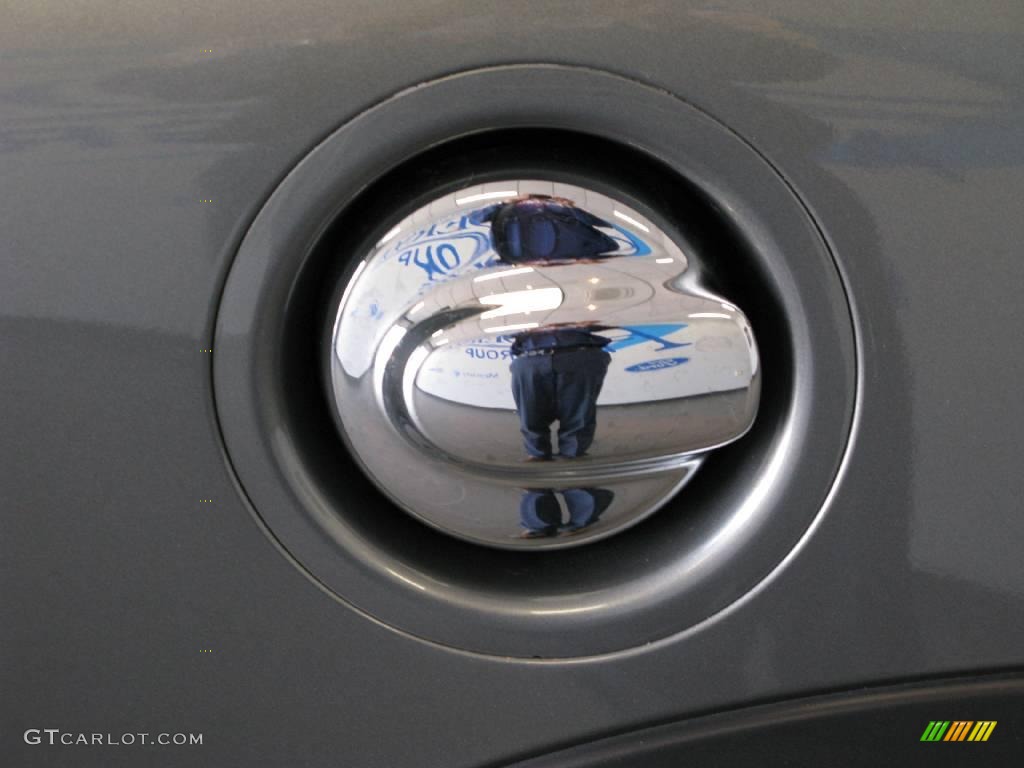 2007 Cooper S Hardtop - Dark Silver Metallic / Punch Carbon Black photo #24