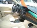 Jet Black - 5 Series 525i Sedan Photo No. 8