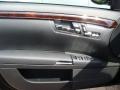 Black - S 550 Sedan Photo No. 6