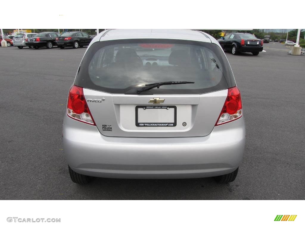 2008 Aveo Aveo5 LS - Cosmic Silver Metallic / Charcoal photo #4