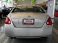 Liquid Silver Metallic - Maxima 3.5 SL Photo No. 6