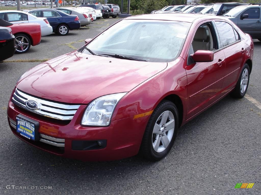 2008 Fusion SE V6 - Redfire Metallic / Camel photo #1