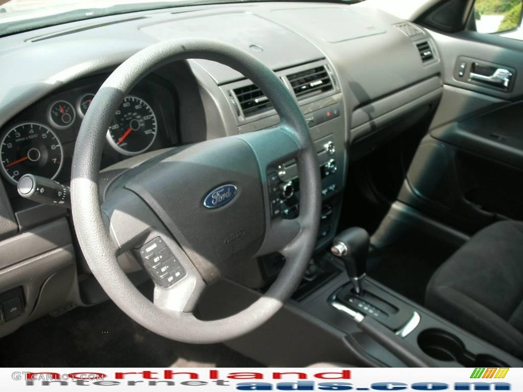 2008 Fusion SE - Silver Birch Metallic / Charcoal Black photo #10