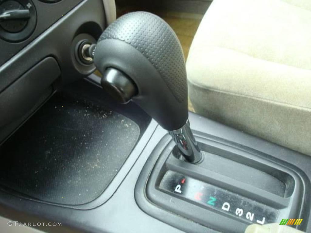 2003 Elantra GLS Sedan - Platinum Green Metallic / Beige photo #15