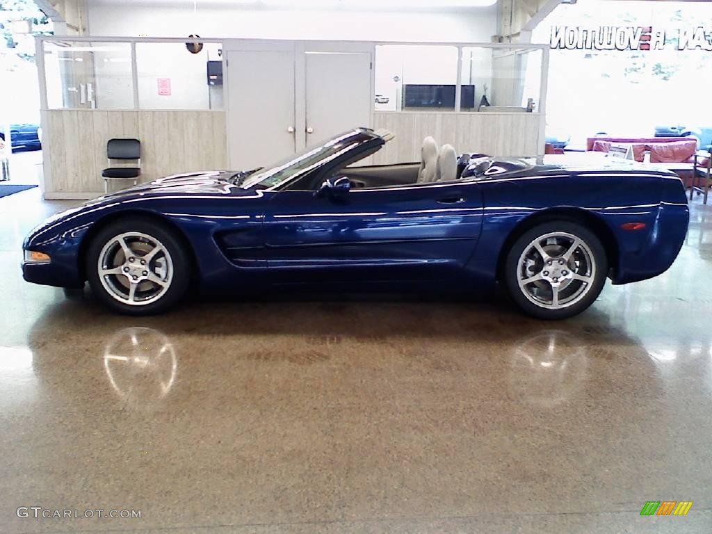 2004 Corvette Convertible - LeMans Blue Metallic / Light Gray photo #7
