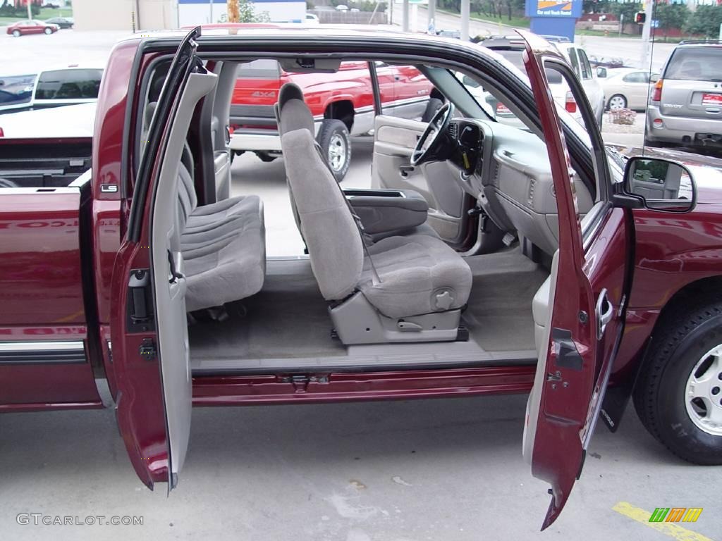 2000 Silverado 1500 LS Extended Cab 4x4 - Dark Carmine Red Metallic / Medium Gray photo #4