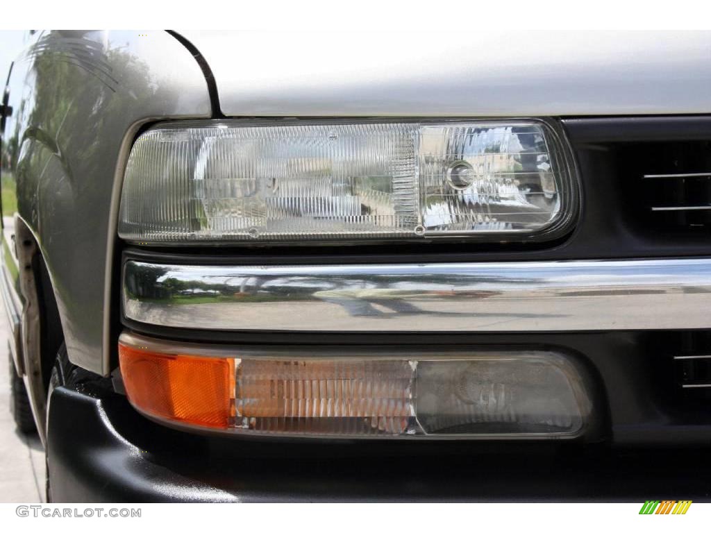 2000 Silverado 1500 LS Extended Cab 4x4 - Light Pewter Metallic / Medium Gray photo #19