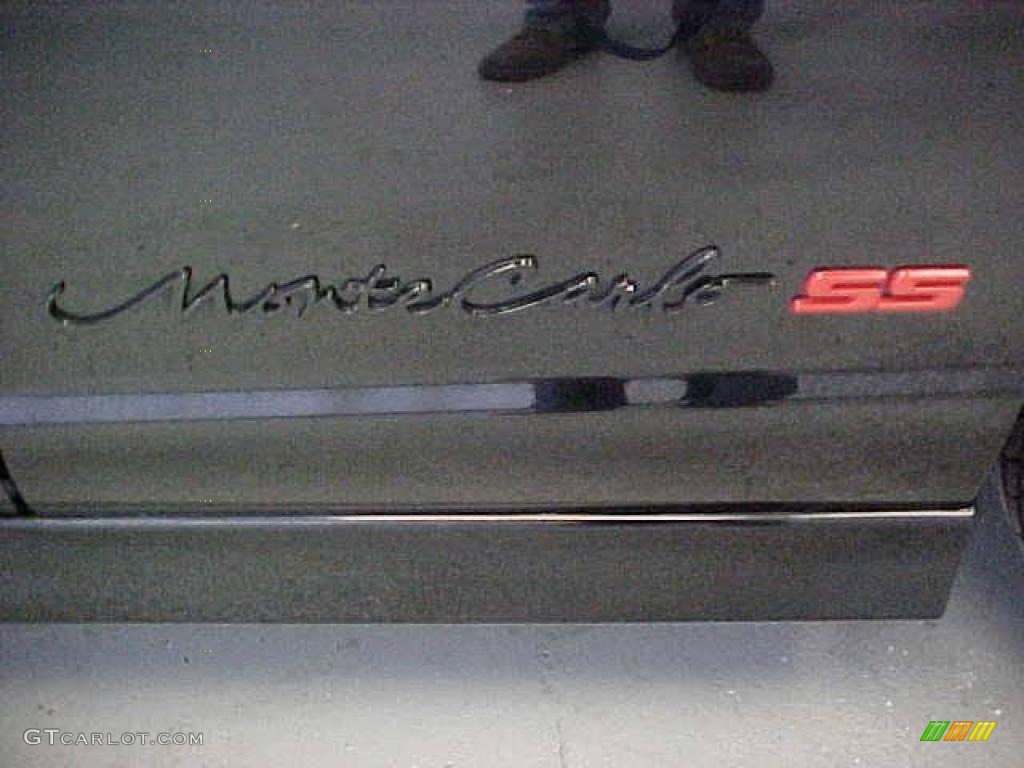 2003 Monte Carlo SS - Black / Ebony Black photo #18