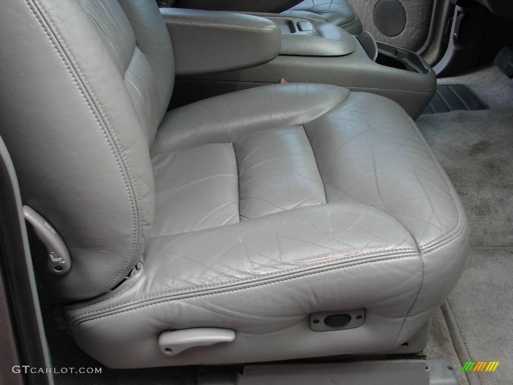 1999 Tahoe LT 4x4 - Light Pewter Metallic / Gray photo #95