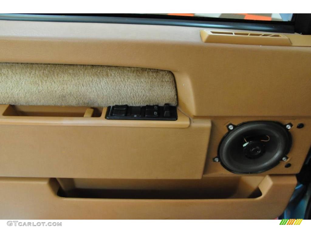 1995 940 Wagon - Blue Green Metallic / Beige photo #10
