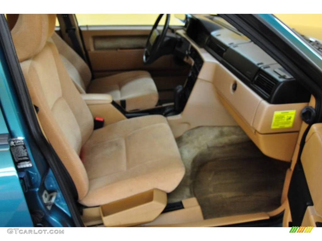 1995 940 Wagon - Blue Green Metallic / Beige photo #16