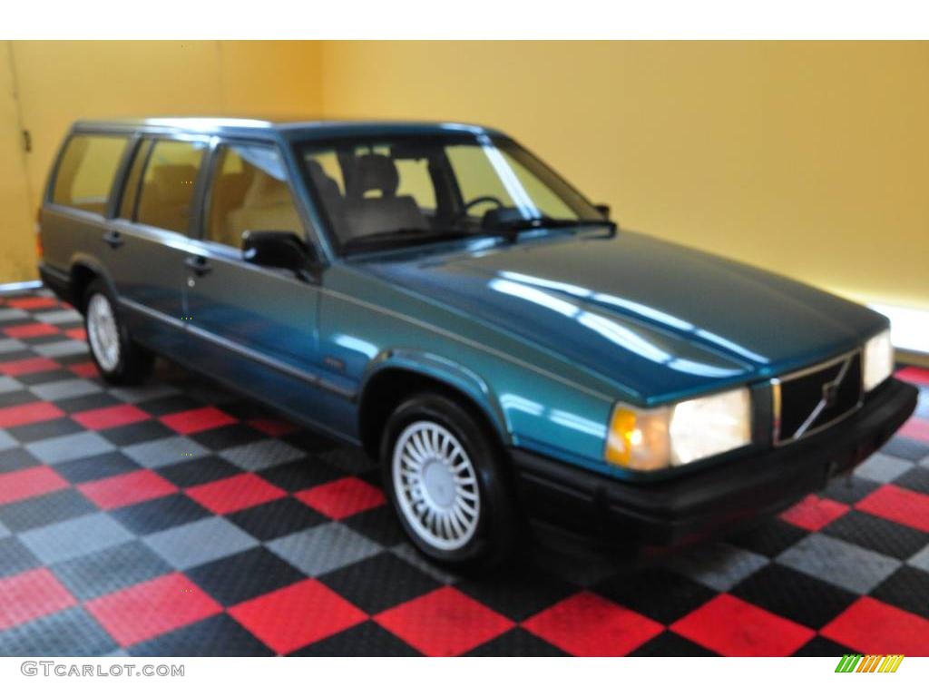 1995 940 Wagon - Blue Green Metallic / Beige photo #19