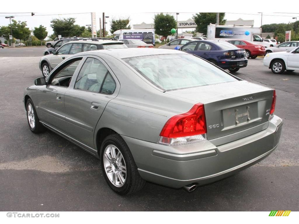 2006 S60 2.5T AWD - Willow Green Metallic / Taupe/Light Taupe photo #6