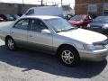 1999 Antique Sage Pearl Toyota Camry LE  photo #4