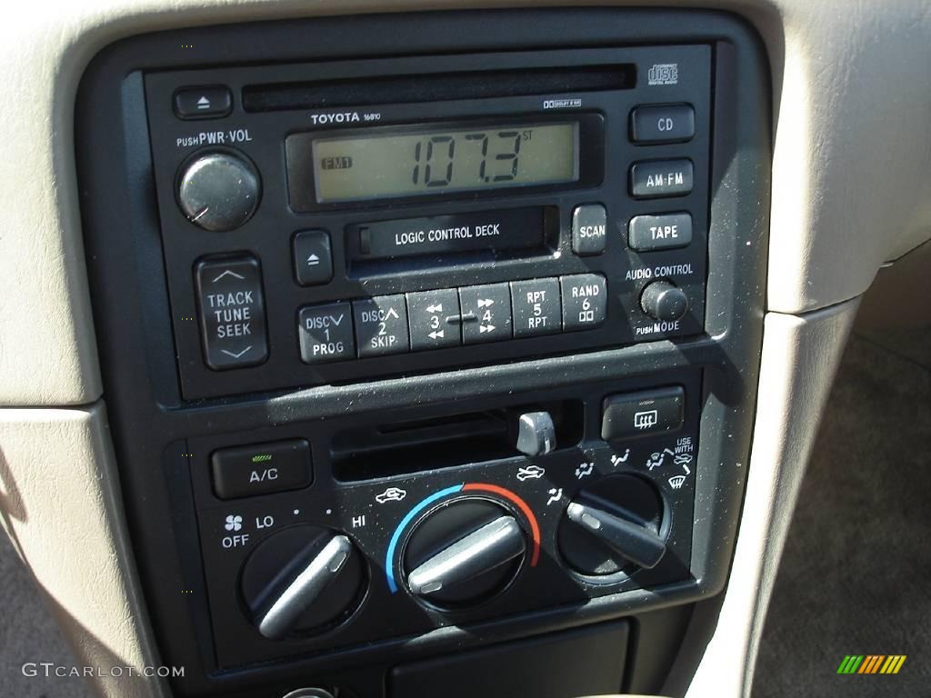 1999 Camry LE - Antique Sage Pearl / Sage photo #17