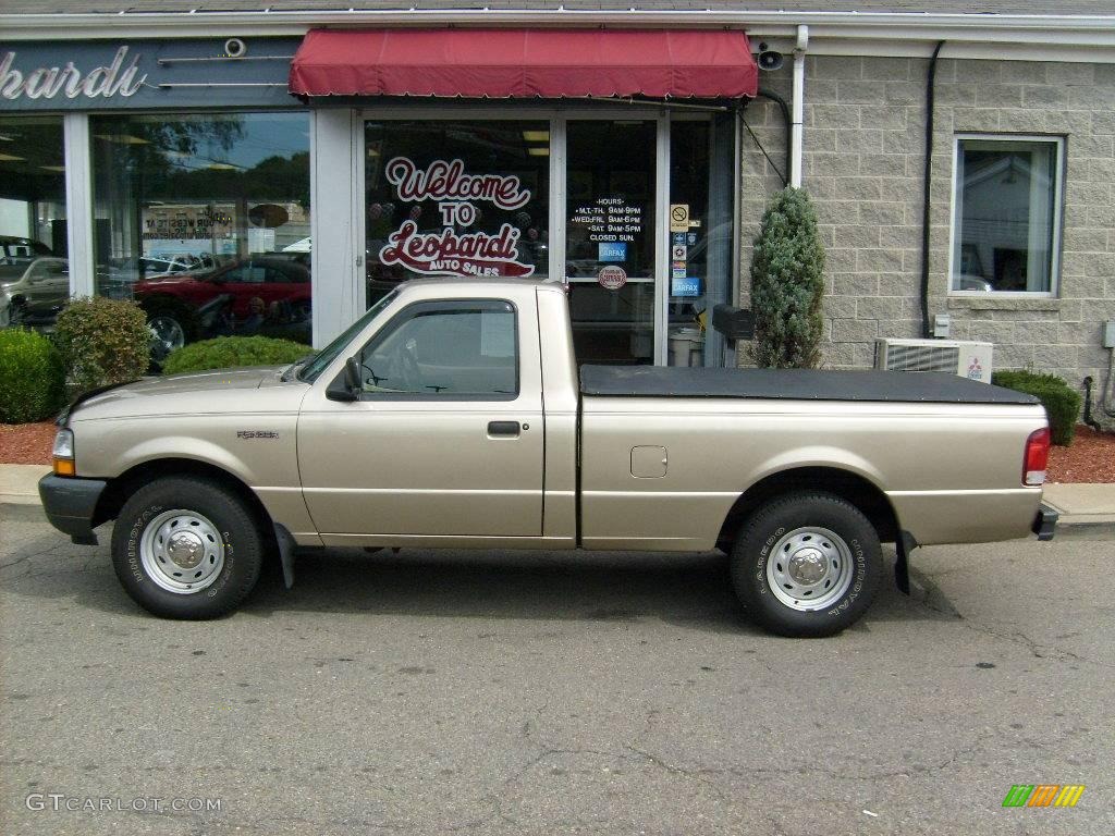 2000 Ranger XL Regular Cab - Harvest Gold Metallic / Medium Prairie Tan photo #2