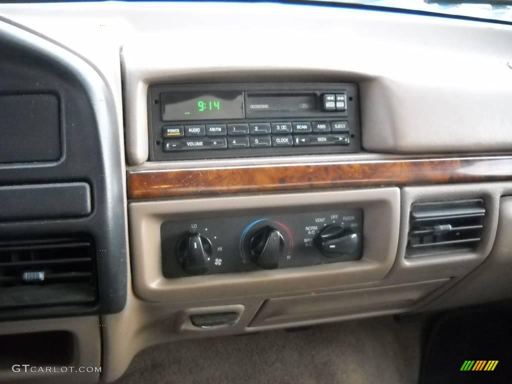 1996 F150 Eddie Bauer Regular Cab 4x4 - Pacific Green Metallic / Medium Mocha photo #22