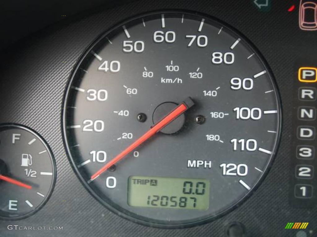 2002 Legacy GT Sedan - Titanium Pearl / Dark Gray photo #13