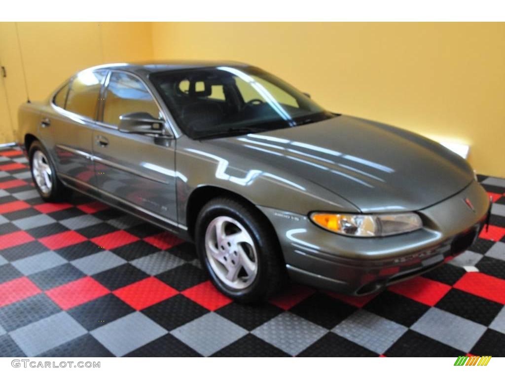 1997 Grand Prix SE Sedan - Medium Jade Gray Metallic / Dark Pewter photo #1