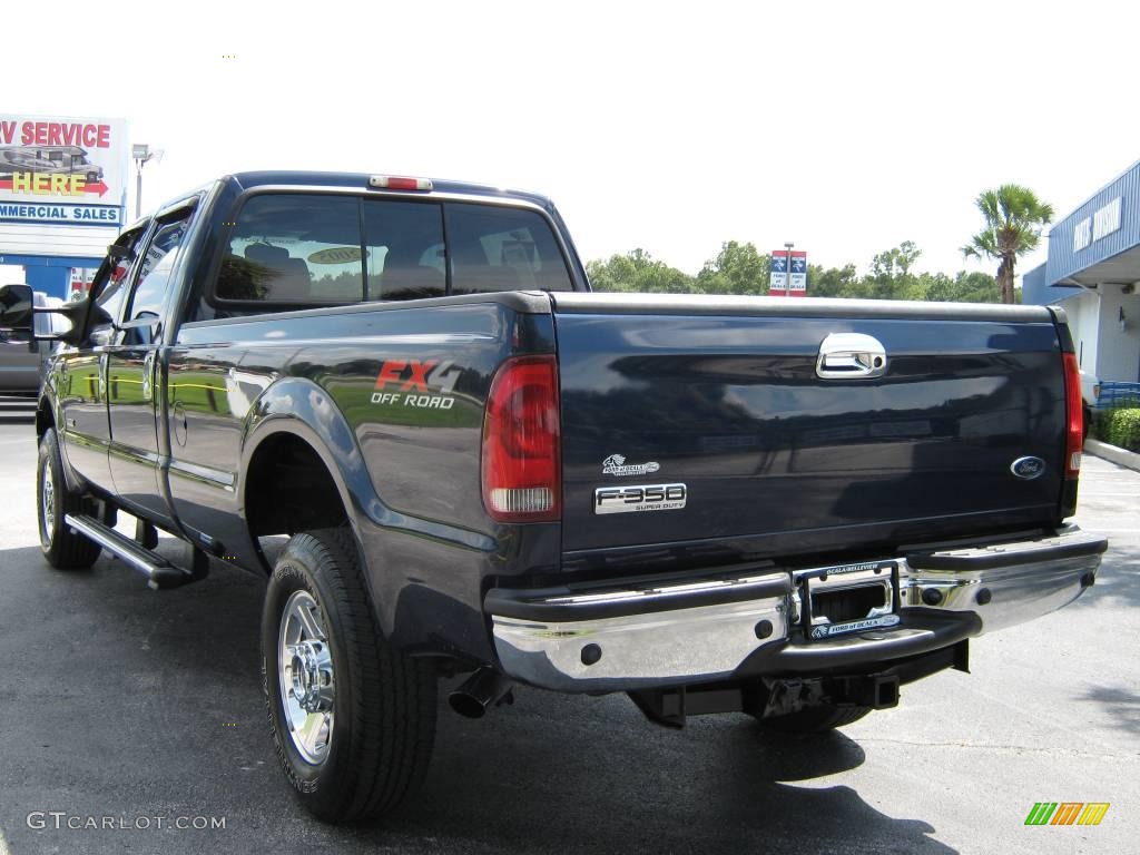 2005 F350 Super Duty Lariat Crew Cab 4x4 - True Blue Metallic / Medium Flint photo #5