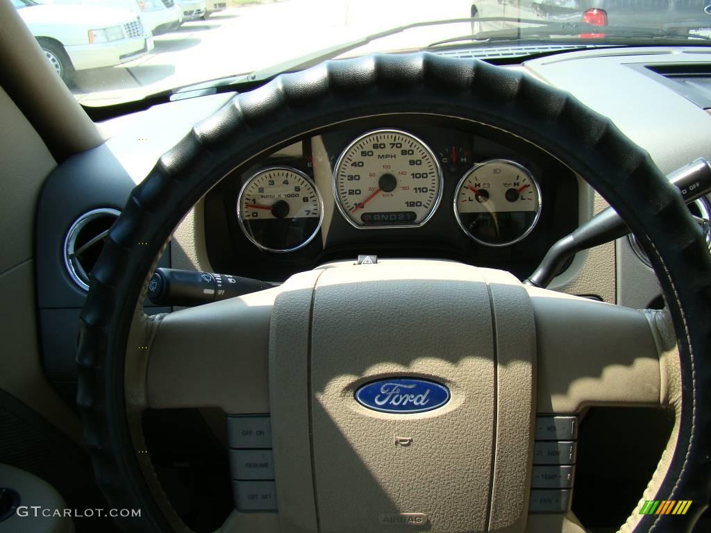 2004 F150 Lariat SuperCrew - Dark Toreador Red Metallic / Tan photo #17