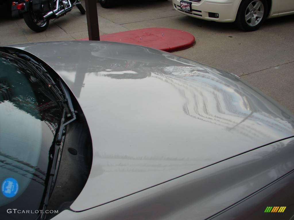 1998 Intrigue  - Silver Metallic / Gray photo #23