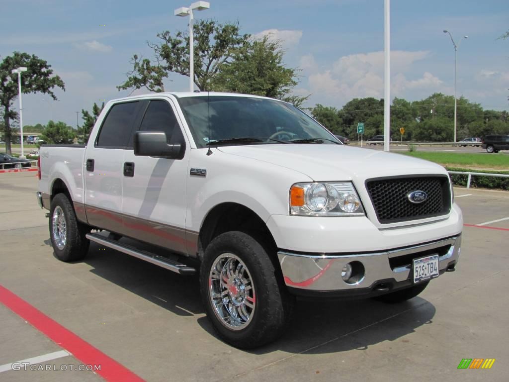 2006 F150 XLT SuperCrew 4x4 - Oxford White / Tan photo #7